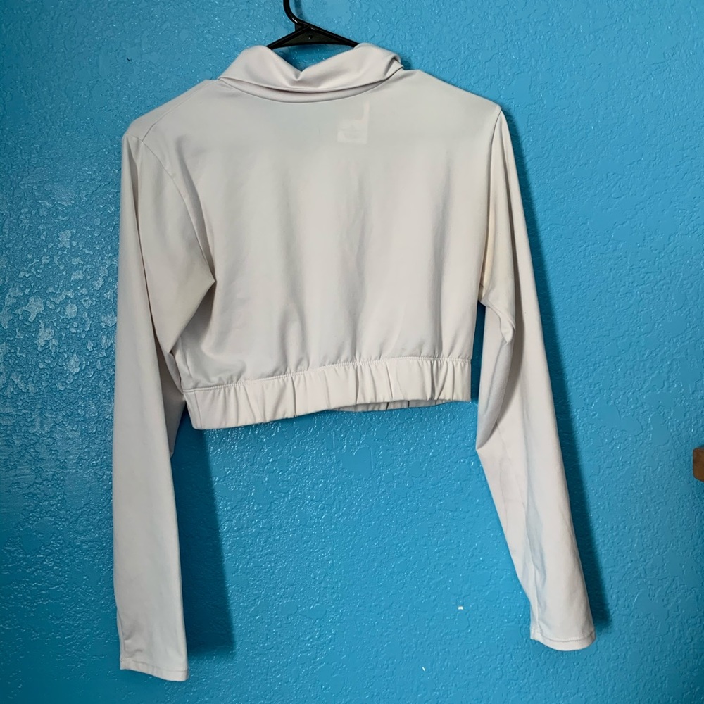 Cropped Jacket - Picture 3 of 4